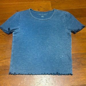 American egal crop top/baby tee